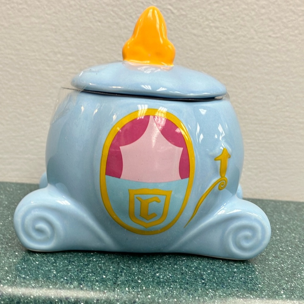 Rae Dunn sugar bowl